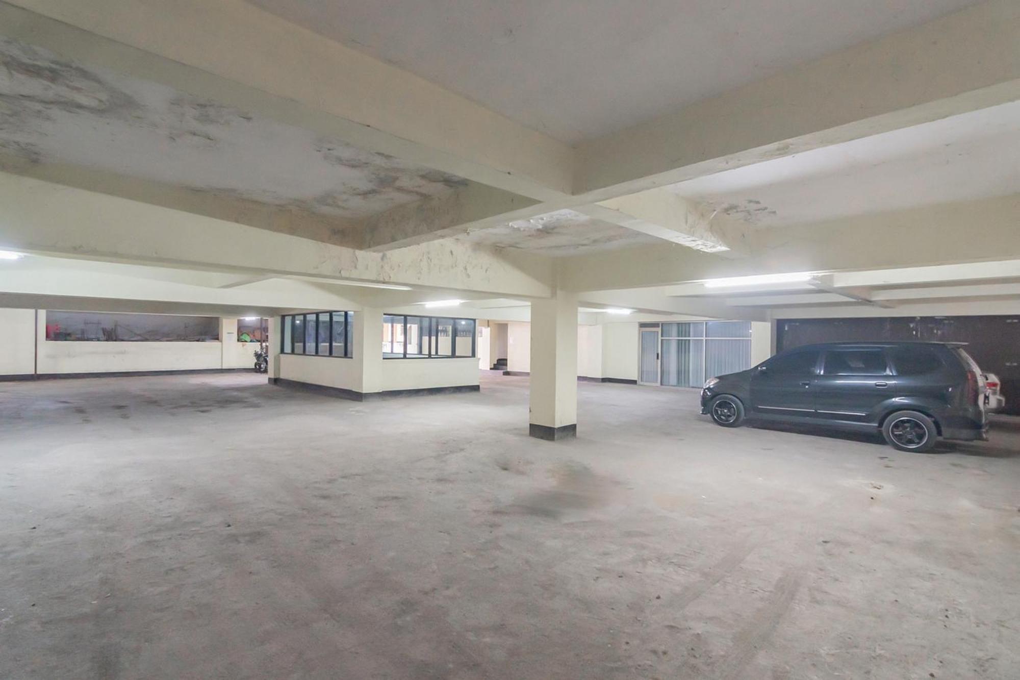 Hotel Reddoorz Near Sukabumi Station 2 Exterior foto