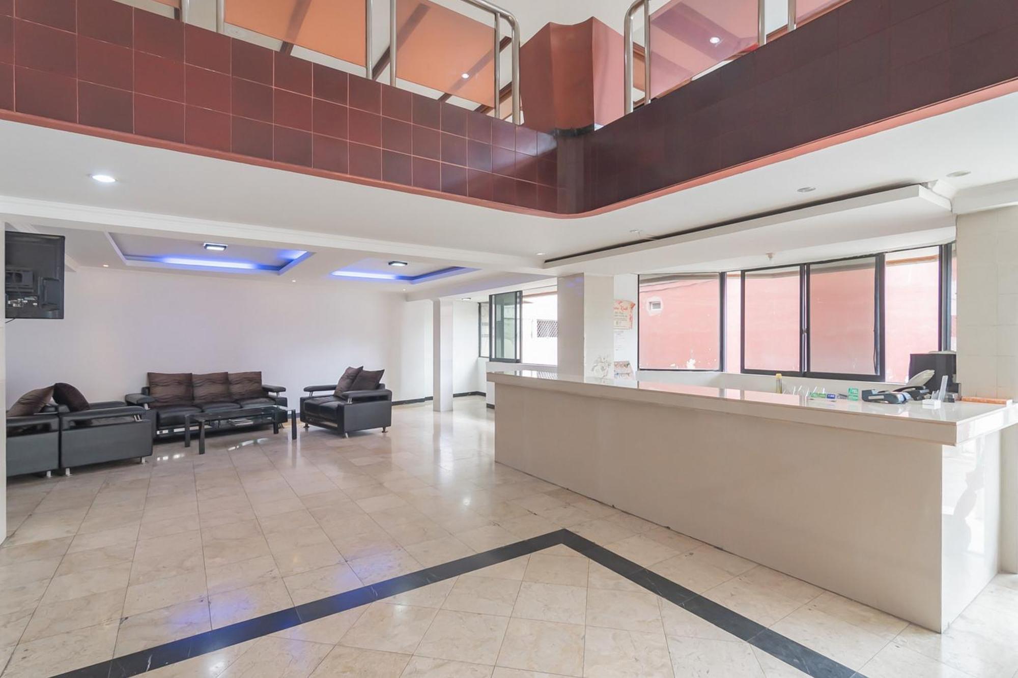 Hotel Reddoorz Near Sukabumi Station 2 Exterior foto